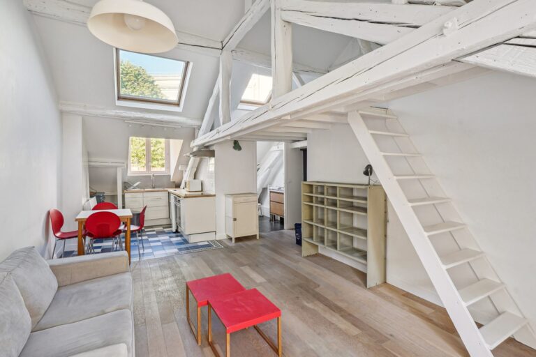Appartement T2 sous combles